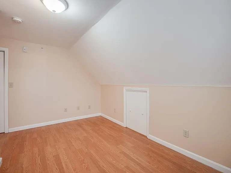 148 Brook Rd #2 — Photo 21