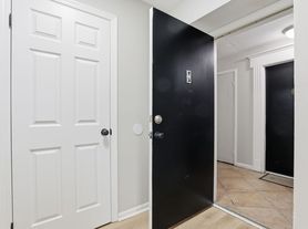 The Lenox Apartment Homes