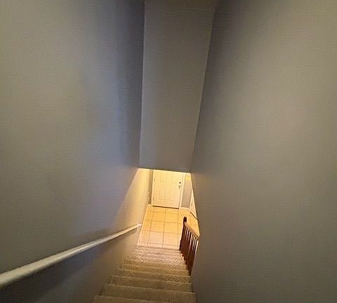 4th image of 112 Ash Ct