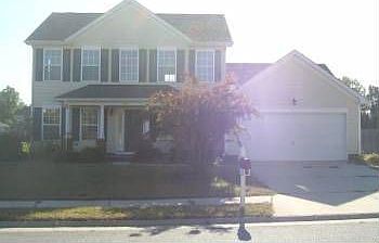 1st image of 144 Kennet Dr