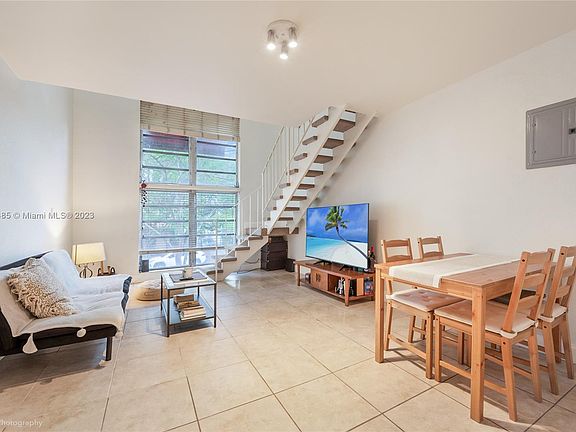 4th image of 234 Antiquera Ave APT 9