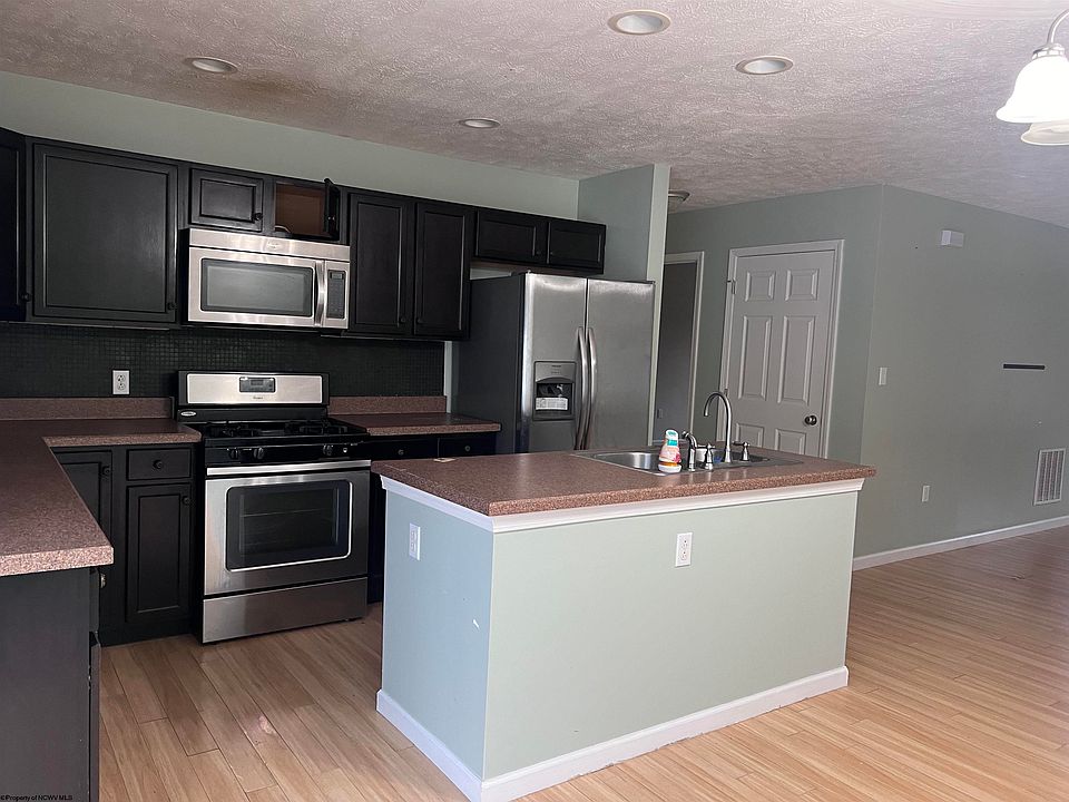 165 Mikayla St, Reedsville, WV 26547 Zillow