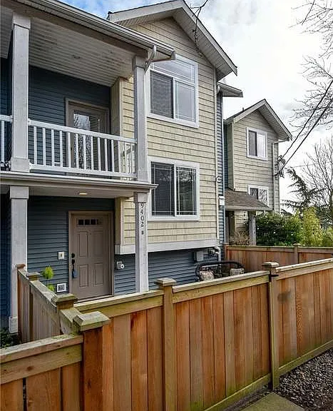 9402 Linden Ave N #B — Photo 1