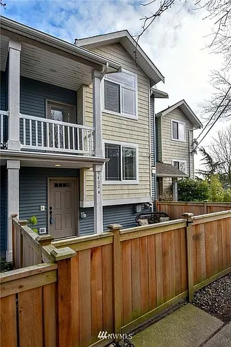 9402 Linden Ave N #B Photo 1 9402 Linden Ave N #B Photo 1
