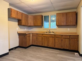 1802 Ferry Ave, Niagara Falls, NY 14301