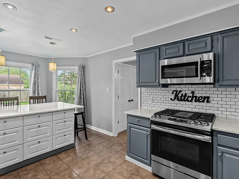 1229 Faulkner Rd — Photo 4