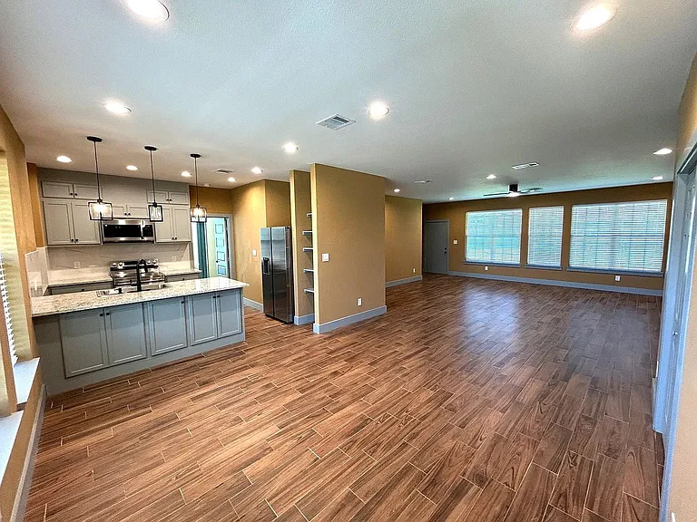 4534 N Shore Dr — Photo 23