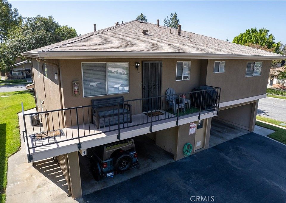 1st image of 995 W Calle Del Cielo #4