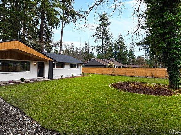4th image of 8319 104th St SW
