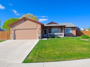 501 Meadowbrook Dr, Nampa, ID 83686