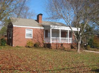 310 West St, Pittsboro, NC 27312