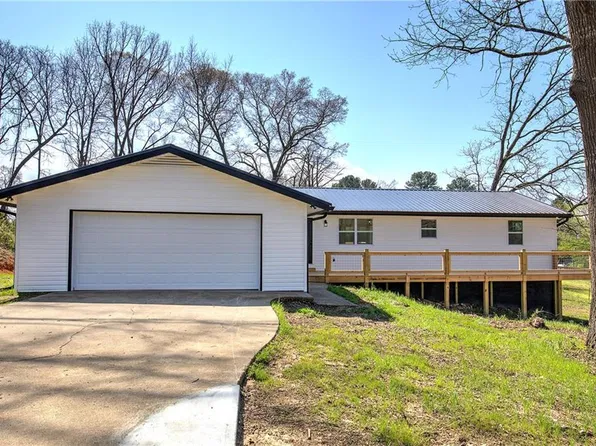 516 Baxter Rd SE #D, Calhoun, GA 30701