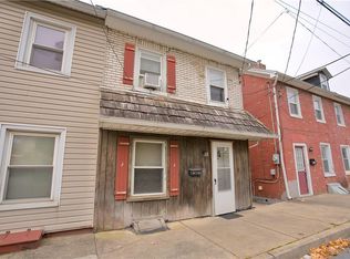 1016 Railroad St N, Catasauqua, PA 18032