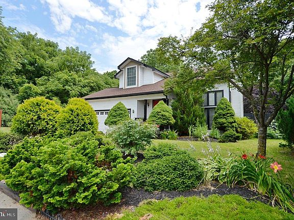 Front Elevation View 4