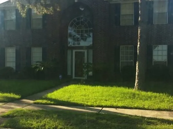 7828 Moncur Dr, Houston, TX 77095
