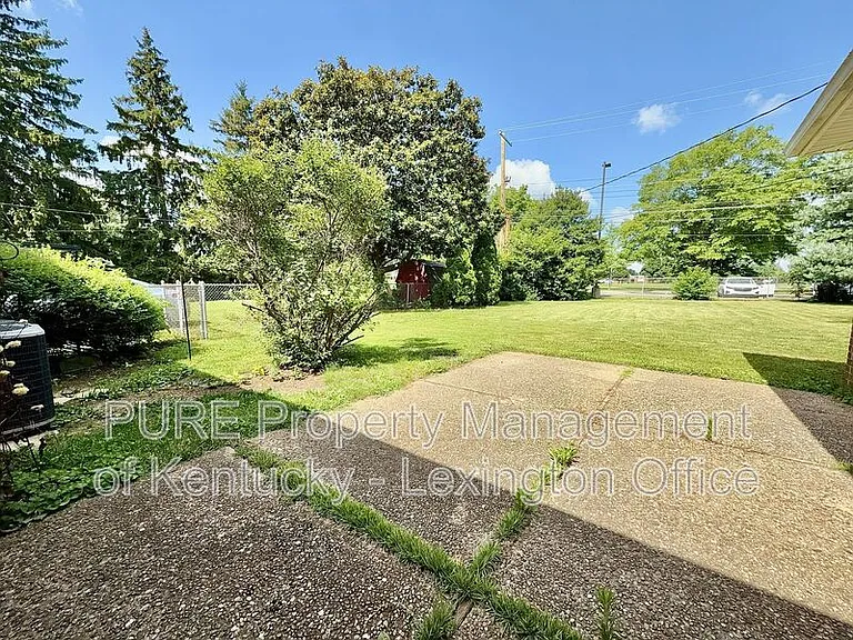 2077 Dogwood Dr — Photo 32