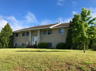 3415 Mahoney Dr, Traverse City, MI 49696