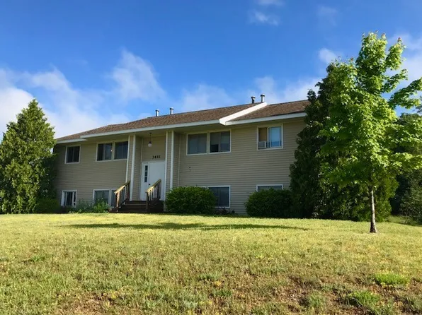 3415 Mahoney Dr, Traverse City, MI 49696