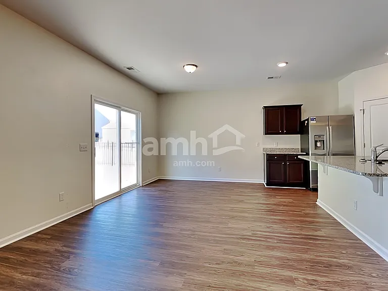 168 Orion Way — Photo 5