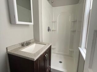 89 Minerva St, Derby, CT 06418