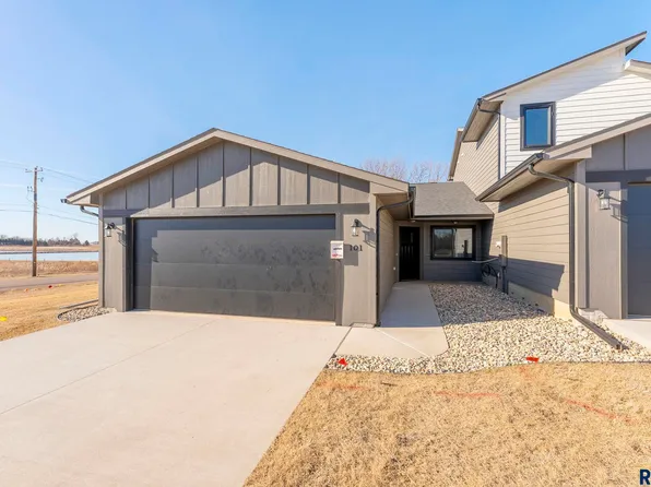 101 N Summit St, Tea, SD 57064