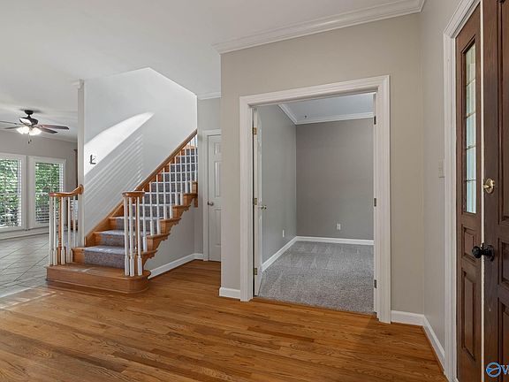 4th image of 1204 Shadow Ridge Dr SE