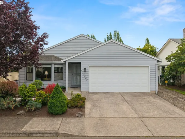 15802 NE Sacramento St, Portland, OR 97230