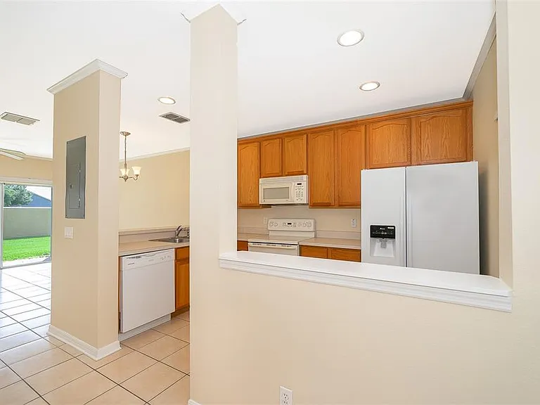 3383 Wilshire Way Rd — Photo 5