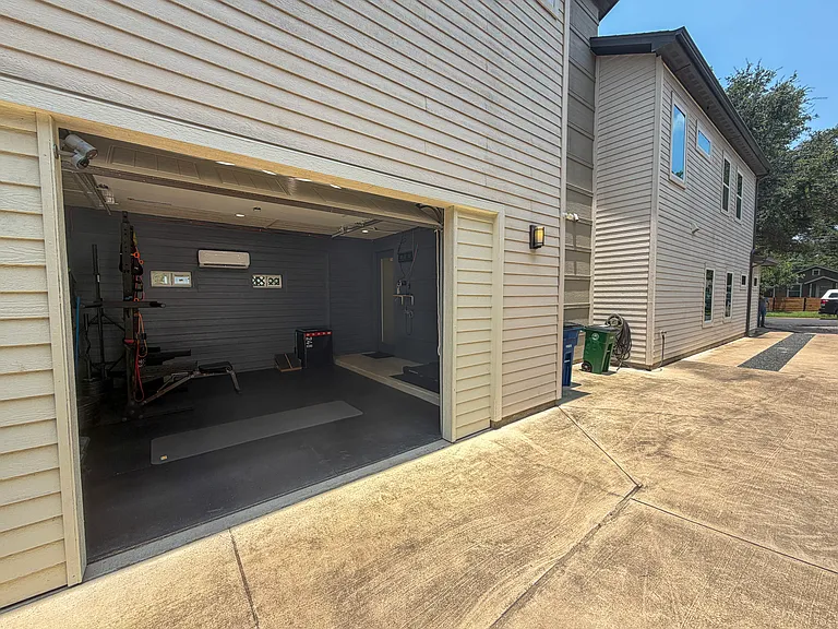 3713 Munson St — Photo 32