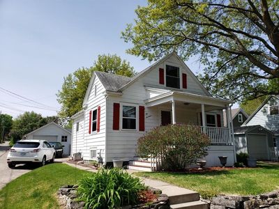 417 24th St NE, Cedar Rapids, IA, 52402