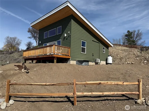 428 Castle Avenue, Winthrop, WA 98862