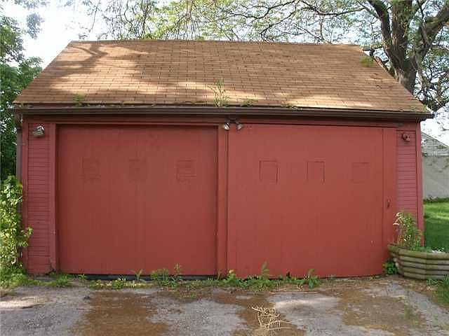 2nd image of 3146 Pickle Rd