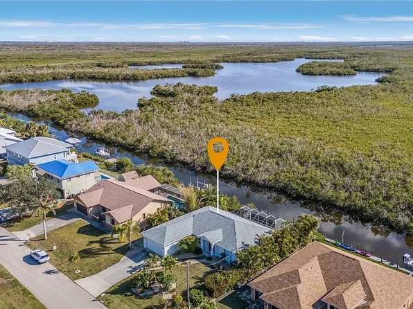 5139 Genesee Pkwy, Bokeelia, FL 33922