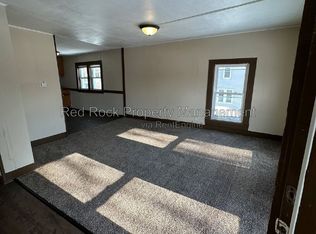 171 1/2 Linn St, Janesville, WI 53548
