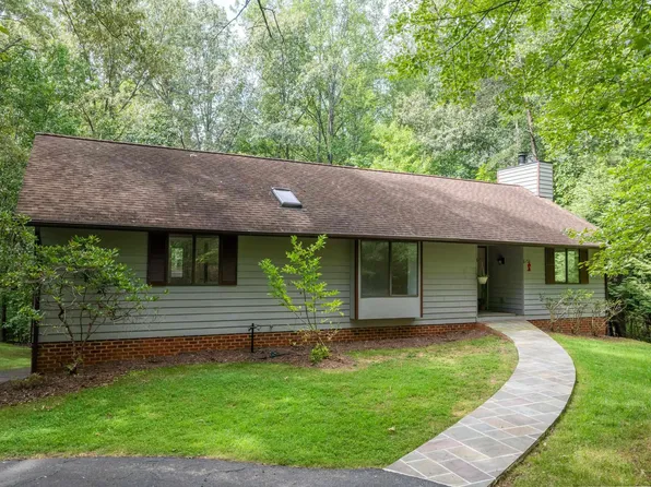 805 Earlysville Forest Dr, Earlysville, VA 22936