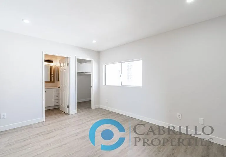 4776 Bancroft St #3 — Photo 18