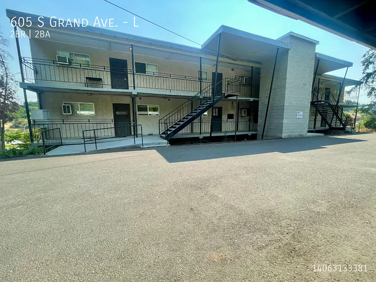 605 S Grand Ave #L — Photo 16