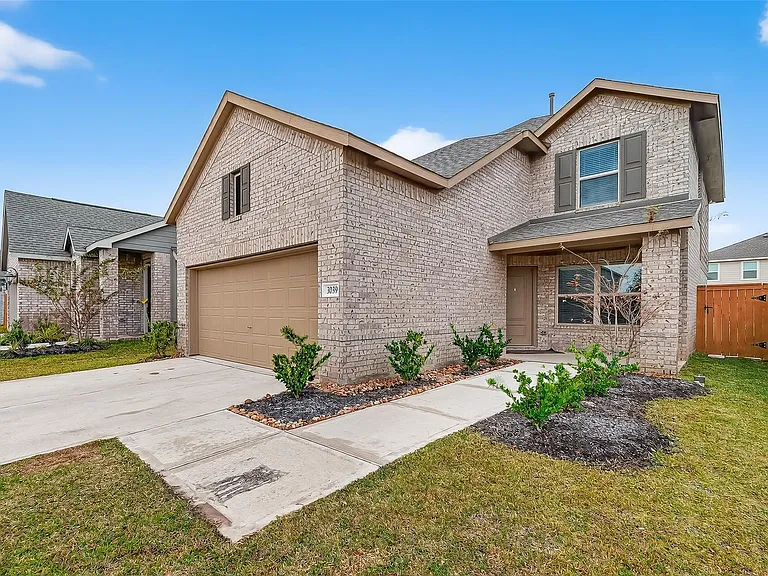 3039 Ash Ray Dr — Photo 3