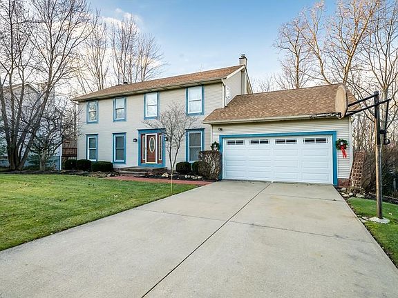 2nd image of 10140 S Hampton Ct