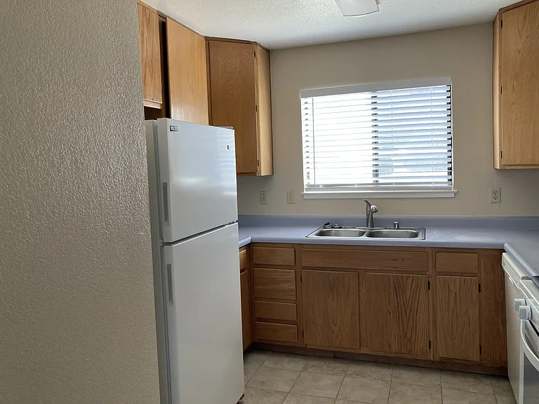 501 Chardonnay Dr #C — Photo 1