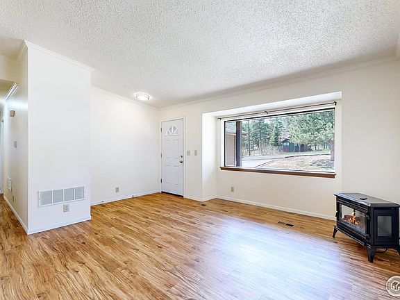 4th image of 1047 Morgan St
