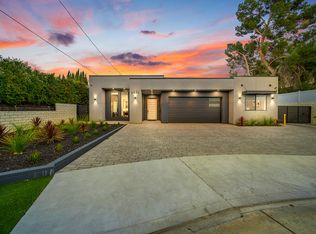 4637 Laurel Canyon Blvd, Valley Village, CA 91607