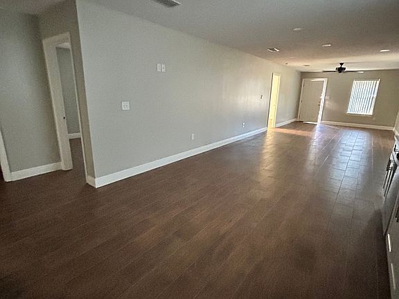 3rd image of 5705 Midway St