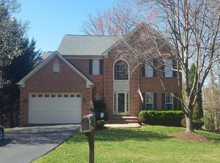 13070 Crestbrook Dr, Manassas, VA 20112