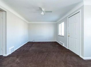 216 Grove St #1, Fall River, MA 02720