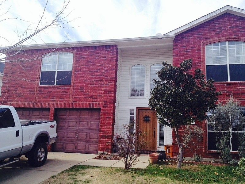 1st image of 8202 Silverton Dr