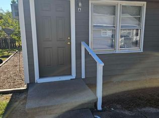 120 S 5th St #A, Spring Lake, NC 28390