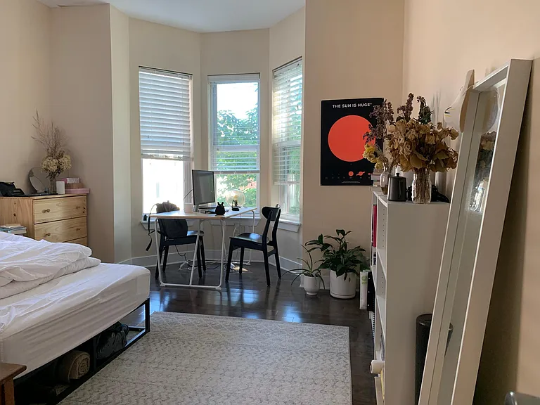 4212 Chester Ave #2R — Photo 1