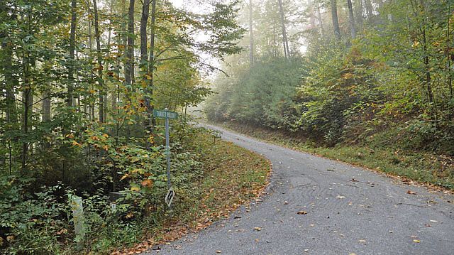 1st image of Turkey Hollow Ct