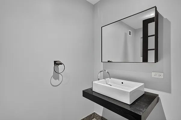 Bathroom, photo 3